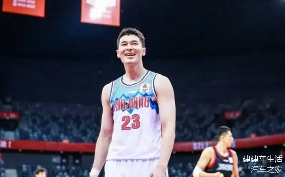 包含马尔基尼奥斯完美表现，带领雷恩赢得胜利的词条