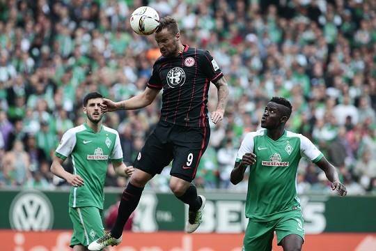 不莱梅主场失利，战绩略有下滑