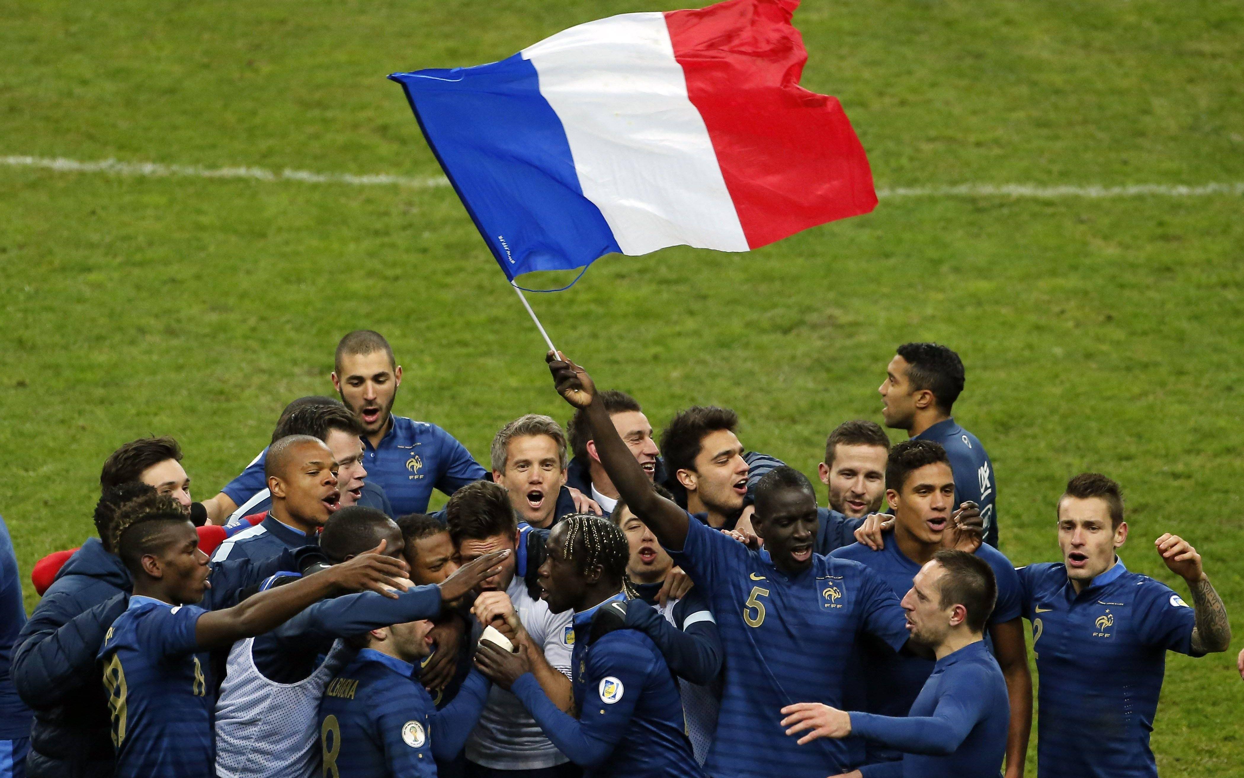 西班牙小胜斯洛伐克,领跑集团 西班牙小胜斯洛伐克,领跑集团