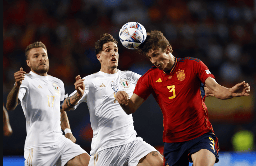 超级杯对抗展现球队实力，强弱对决不容小觑