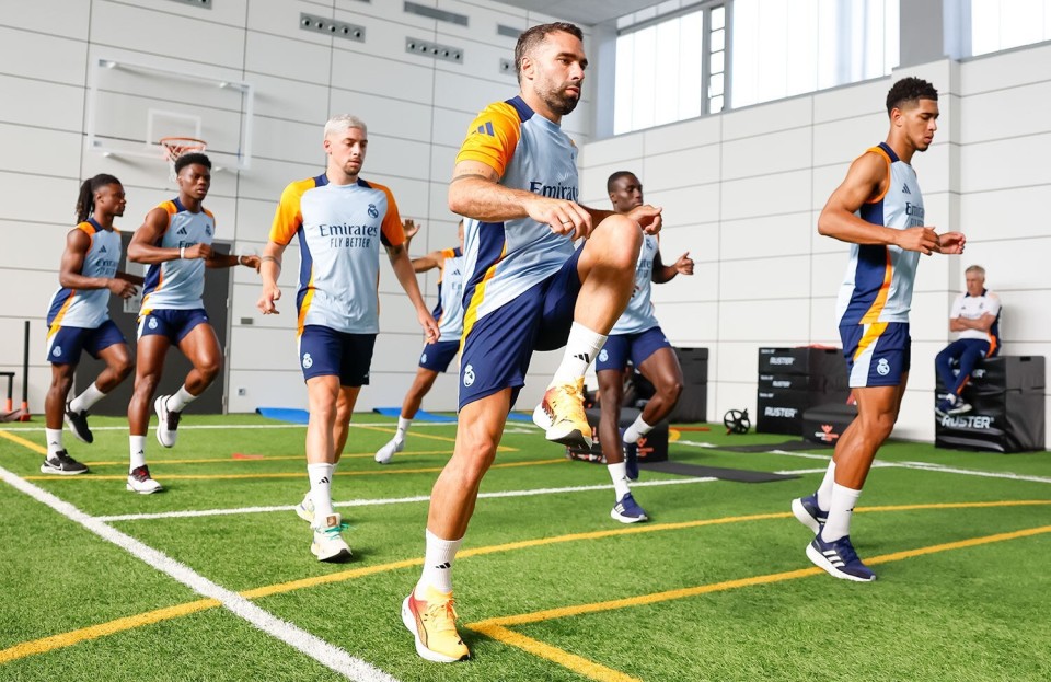 皇马球员在训练中接受伤病检查，恢复情况良好的简单介绍