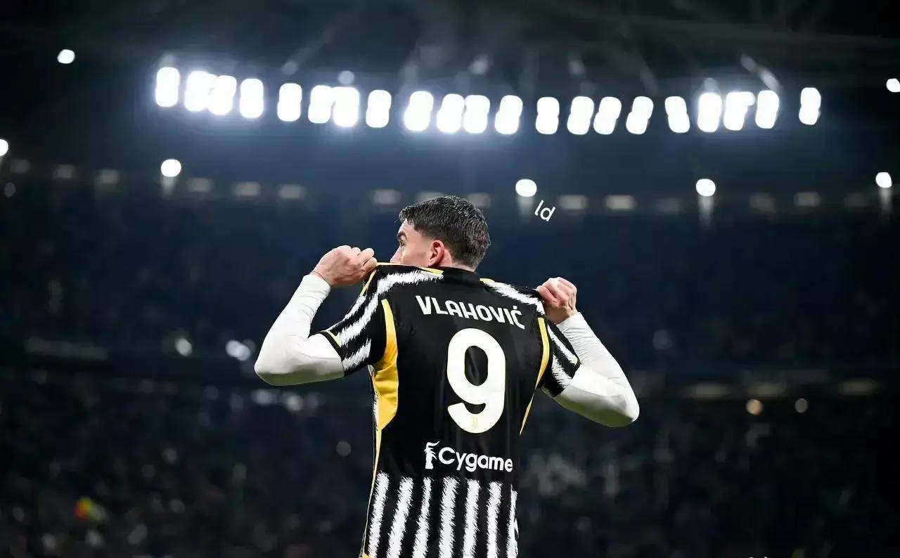 尤文图斯主场取胜,半决赛前景蒸蒸日上 尤文图斯主场取胜,半决赛前景蒸蒸日上