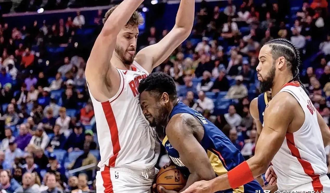 火箭队遭遇五连败,球员状态不振备战下一场比赛 火箭队遭遇五连败,球员状态不振备战下一场比赛