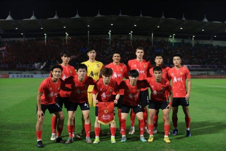 广州恒大主场不敌北京人和,遭遇不利局面的简单介绍 广州恒大主场不敌北京人和,遭遇不利局面的简单介绍