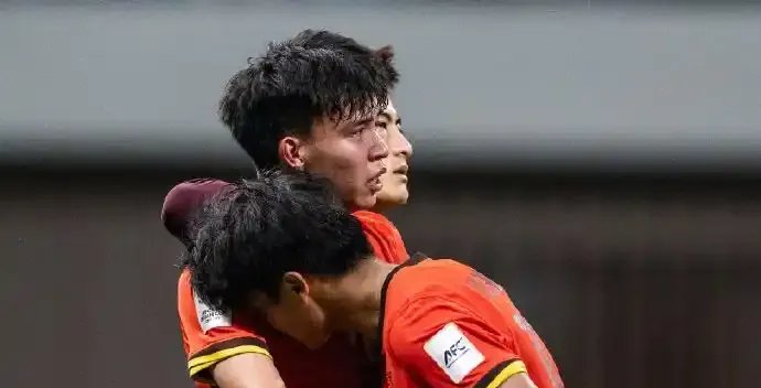 包含尼斯客场挑战强敌，面临巨大挑战的词条