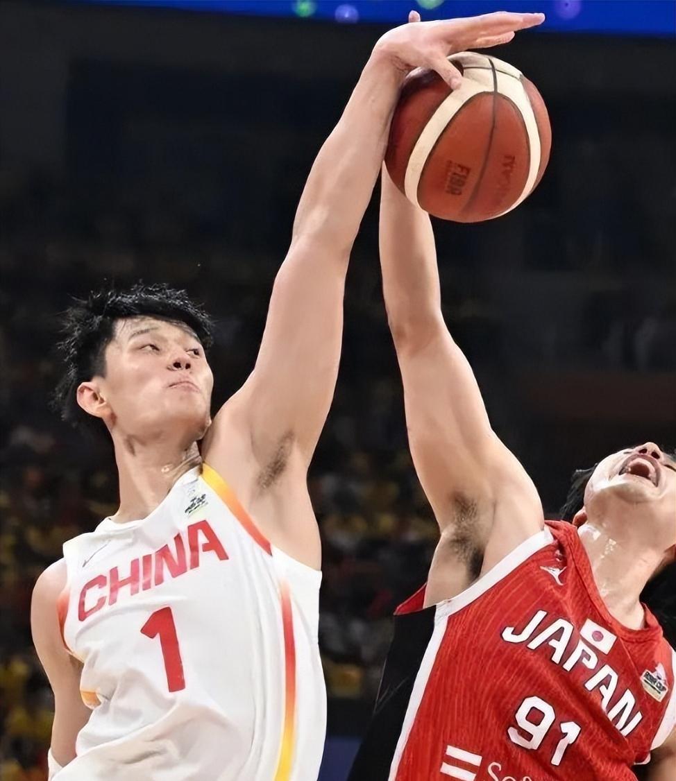 柳州男篮击败对手,迎来胜利的曙光 柳州男篮击败对手,迎来胜利的曙光