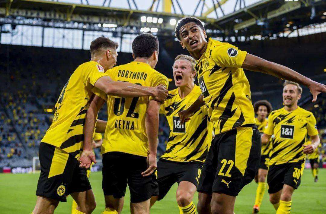 格拉斯哥抢满分领跑,波尔图冷眼旁观失败战绩的简单介绍 格拉斯哥抢满分领跑,波尔图冷眼旁观失败战绩的简单介绍